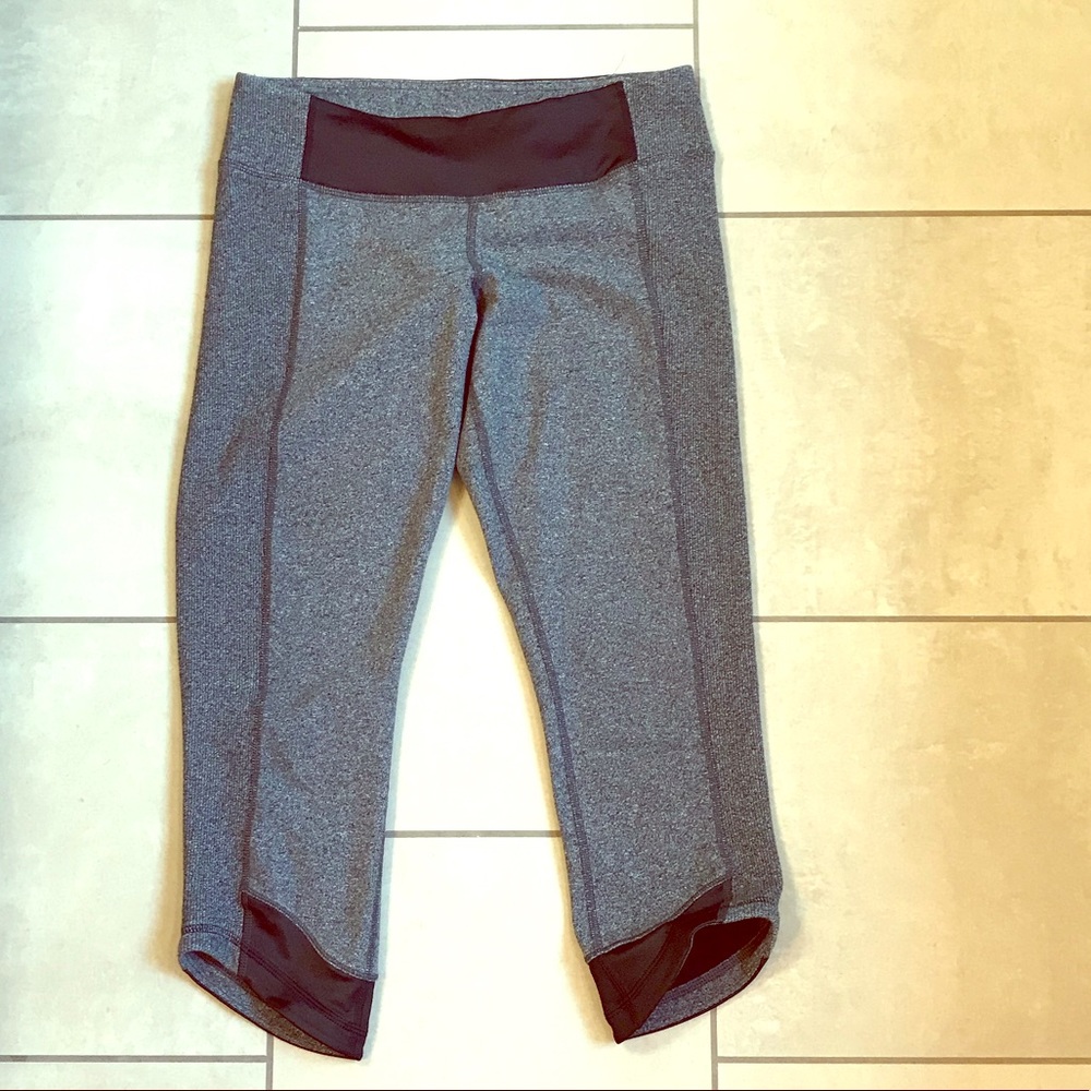Lululemon Athletica Capri Black legging